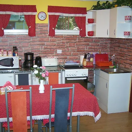 Apartmán Csipke Vendeghaz *